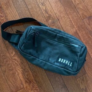 NOBULL crossbody bag black